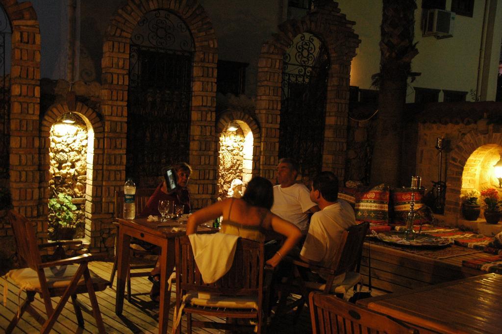 Mavi & Ani Pansiyon Antalya Rom bilde